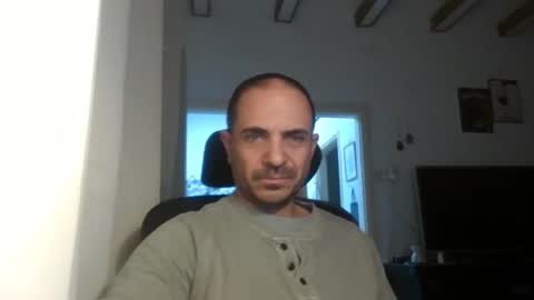 Snapshot of emmagold123 chatting on 7, 3, 2025 Ariel online show from 7, 3, 2025