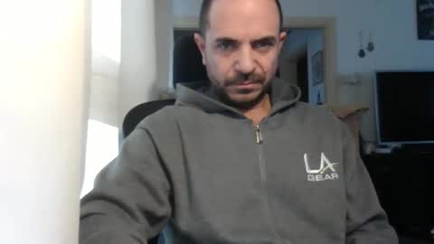 Snapshot of emmagold123 chatting on 17, 1, 2026 Ariel online show from 17, 1, 2026