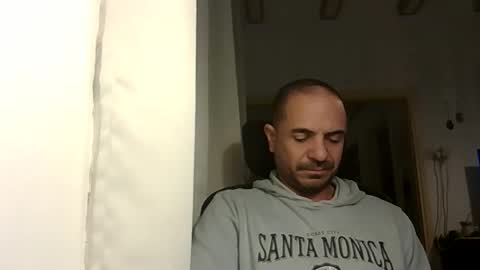 Snapshot of emmagold123 chatting on 6, 2, 2026 Ariel online show from 6, 2, 2026