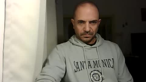 Snapshot of emmagold123 chatting on 11, 2, 2026 Ariel online show from 11, 2, 2026