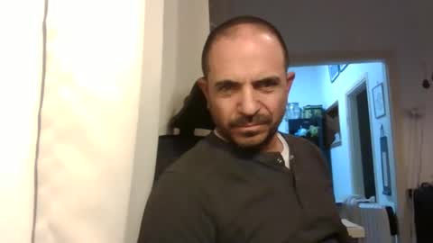 Snapshot of emmagold123 chatting on 17, 2, 2026 Ariel online show from 17, 2, 2026