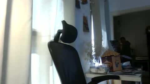 Snapshot of emmagold123 chatting on 7, 3, 2026 Ariel online show from 7, 3, 2026