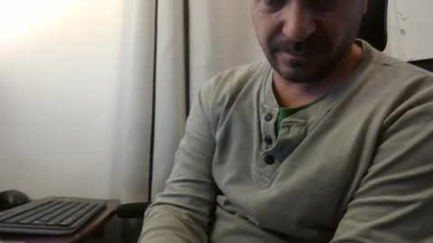 Snapshot of emmagold123 chatting on 19, 3, 2026 Ariel online show from 19, 3, 2026