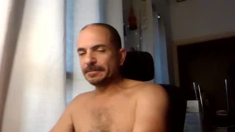 Snapshot of emmagold123 chatting on 3, 7, 2026 Ariel online show from 3, 7, 2026