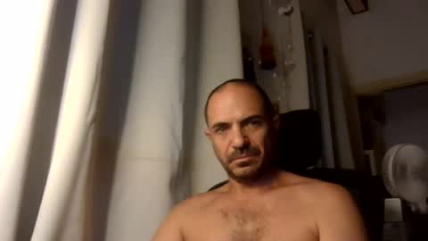 Snapshot of emmagold123 chatting on 15, 7, 2026 Ariel online show from 15, 7, 2026