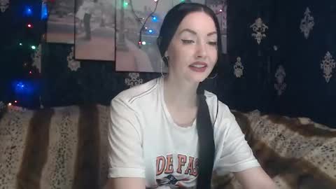 EmmaGoldX online show from 19, 2, 2025