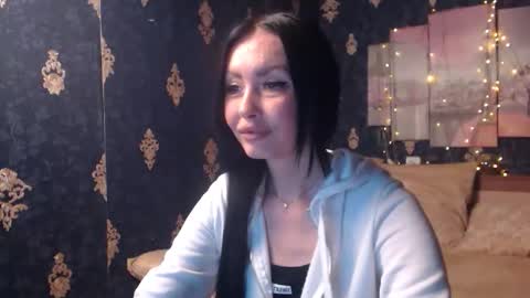 EmmaGoldX online show from 6, 11, 2025