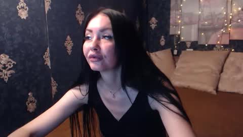EmmaGoldX online show from 21, 11, 2025