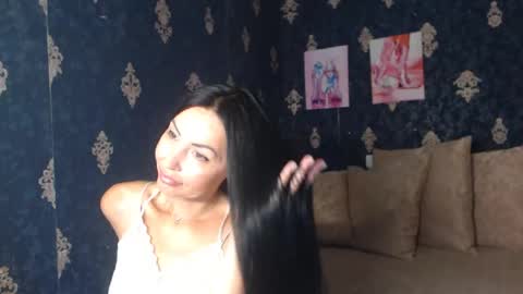EmmaGoldX online show from 25, 7, 2026