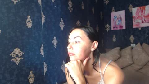 EmmaGoldX online show from 27, 7, 2026