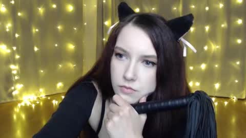 emmaishier online show from 4, 2, 2025