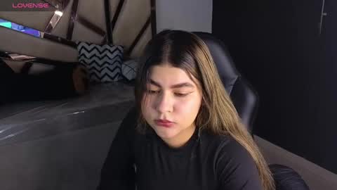 Emma online show from 12, 3, 2025