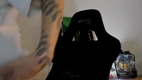 Emma online show from 23, 12, 2024