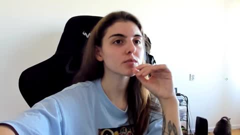 Emma online show from 25, 9, 2025