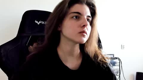 Emma online show from 13, 2, 2026