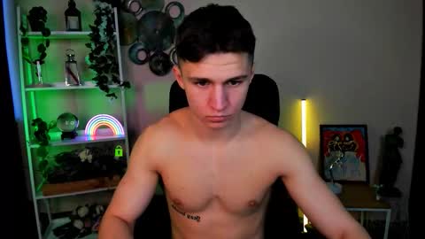 Snapshot of emmanuel_shine chatting on 5, 3, 2026 Emmi online show from 5, 3, 2026