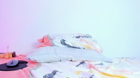 Emma Rogers online show from 29, 1, 2025