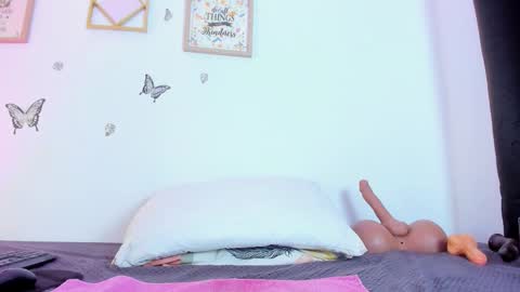 Emma Rogers online show from 13, 11, 2025