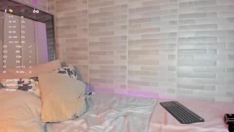 Snapshot of emmasoy chatting on 5, 12, 2024 Emma online show from 5, 12, 2024