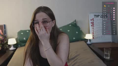 Mia online show from 16, 2, 2026