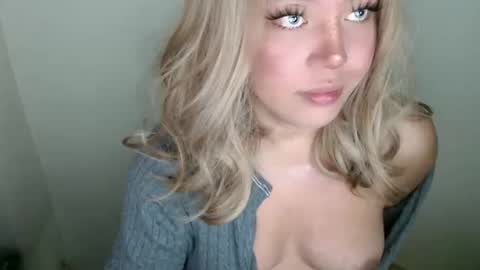 YourDreamGirl Emma  online show from 20, 9, 2025