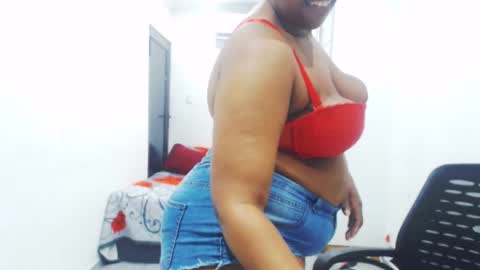 Emmy Lilly and Sam online show from 13, 12, 2024