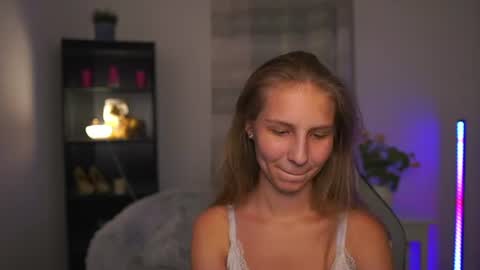 Emmie online show from 3, 7, 2026