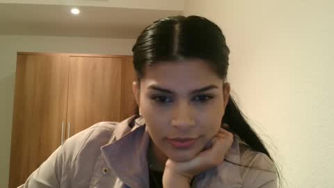 Snapshot of emmie_xxx chatting on 3, 12, 2024 emmie online show from 3, 12, 2024