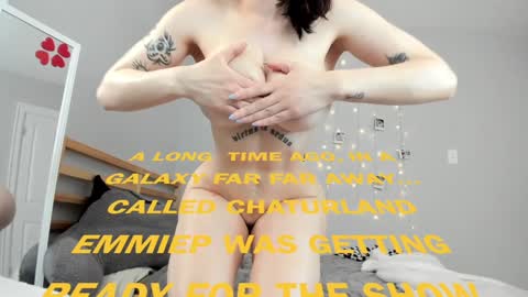 Snapshot of emmiep chatting on 23, 9, 2025 emmiep online show from 23, 9, 2025