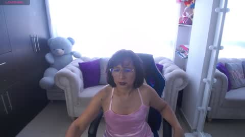 Emmily online show from 18, 1, 2025