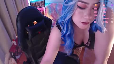 Emmy Ruiz - independent model online show from 4, 5, 2026