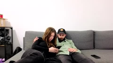 Em online show from 28, 2, 2026