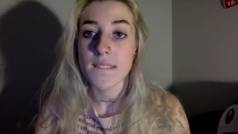 Snapshot of emmydesire chatting on 11, 3, 2026 Emmy online show from 11, 3, 2026