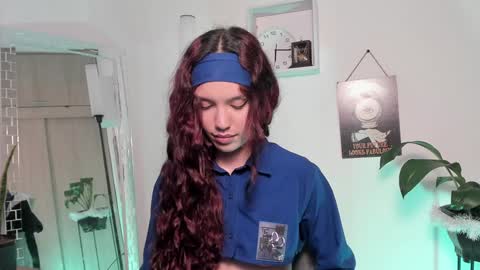 Snapshot of emperatriiiz chatting on 17, 1, 2025 Emperatriz online show from 17, 1, 2025