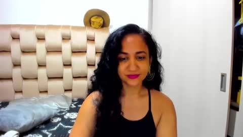 emperatriztapia online show from 17, 4, 2026