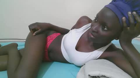 empress_ivy1 online show from 13, 4, 2026