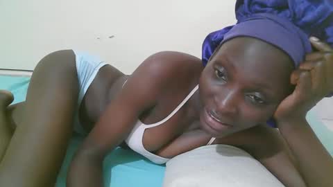 empress_ivy1 online show from 19, 4, 2026