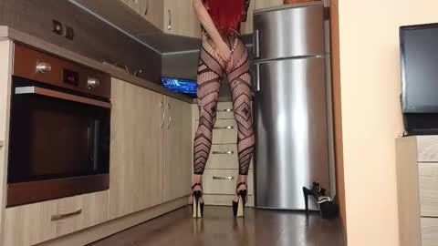 Empress Sara  online show from 12, 10, 2025