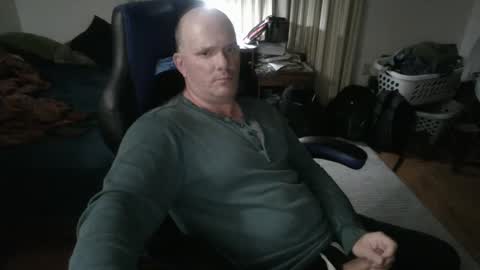 Snapshot of emsguy1 chatting on 24, 9, 2025 Matt online show from 24, 9, 2025