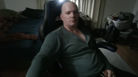 Snapshot of emsguy1 chatting on 26, 9, 2025 Matt online show from 26, 9, 2025