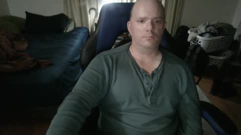 Snapshot of emsguy1 chatting on 27, 9, 2025 Matt online show from 27, 9, 2025