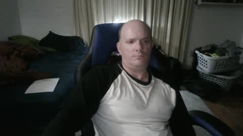 Snapshot of emsguy1 chatting on 4, 10, 2025 Matt online show from 4, 10, 2025
