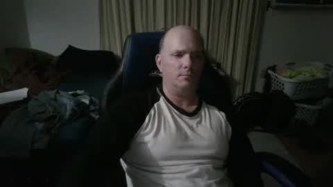 Snapshot of emsguy1 chatting on 7, 10, 2025 Matt online show from 7, 10, 2025