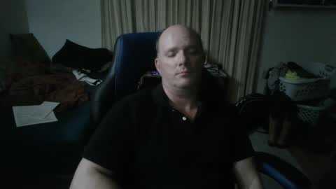 Snapshot of emsguy1 chatting on 9, 10, 2025 Matt online show from 9, 10, 2025