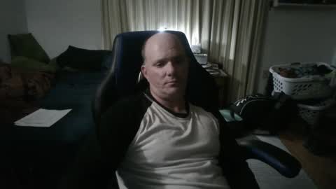 Snapshot of emsguy1 chatting on 10, 10, 2025 Matt online show from 10, 10, 2025