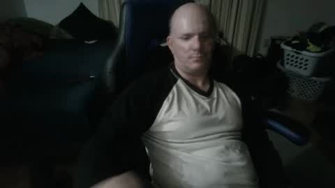 Snapshot of emsguy1 chatting on 13, 11, 2025 Matt online show from 13, 11, 2025