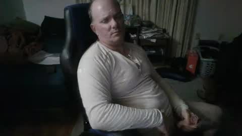 Snapshot of emsguy1 chatting on 16, 1, 2026 Matt online show from 16, 1, 2026