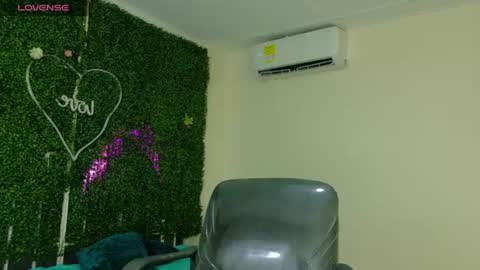Emy online show from 26, 6, 2026