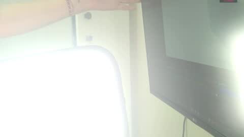 Emy  online show from 23, 11, 2025