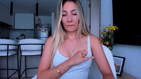 emyconneer online show from 9, 1, 2025